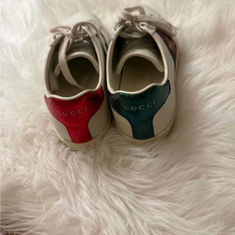 Gucci Ace Bee leather sneaker